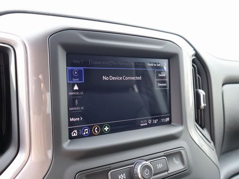 Used 2024 GMC Sierra 2500 Pro image 32