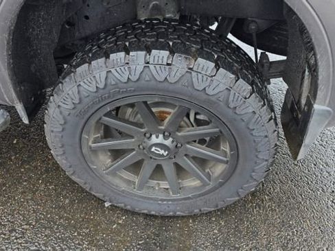 Used 2019 Nissan Titan Platinum Reserve w/ Platinum Utility Package image 11