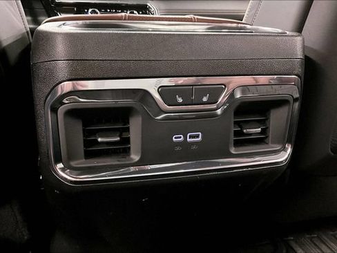 Used 2025 GMC Sierra 2500 Denali Ultimate AWD/4WD image 34