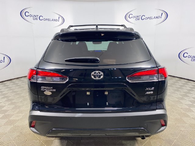 Used 2024 Toyota Corolla Cross XLE w/ Convenience Package AWD/4WD image 5