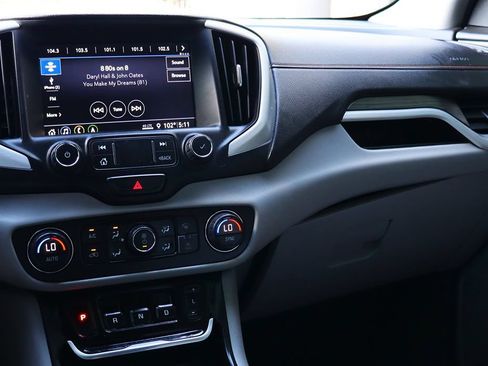 Used 2020 GMC Terrain SLT w/ Preferred Package FWD image 43