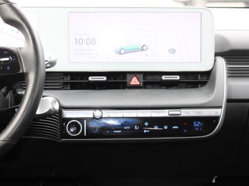 Used 2024 Hyundai Ioniq 5 SEL RWD image 11