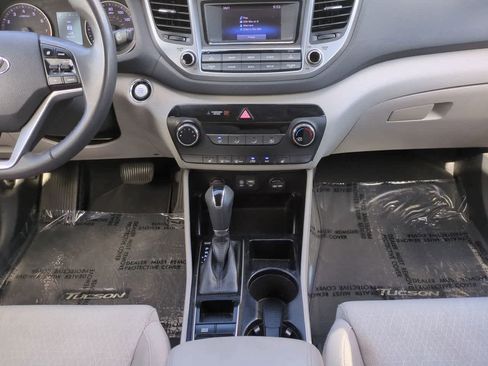 Used 2016 Hyundai Tucson Sport FWD image 18