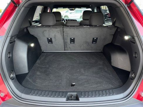 Used 2025 Chevrolet Equinox LT w/ Safety and Technology Package image 24