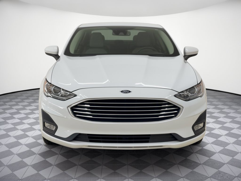 Certified 2019 Ford Fusion SE w/ Equipment Group 151A FWD image 6