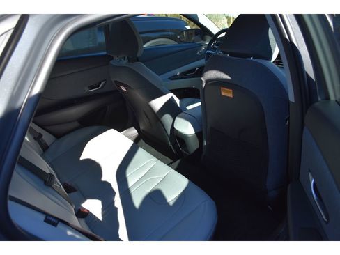 New 2026 Hyundai Elantra Limited image 11