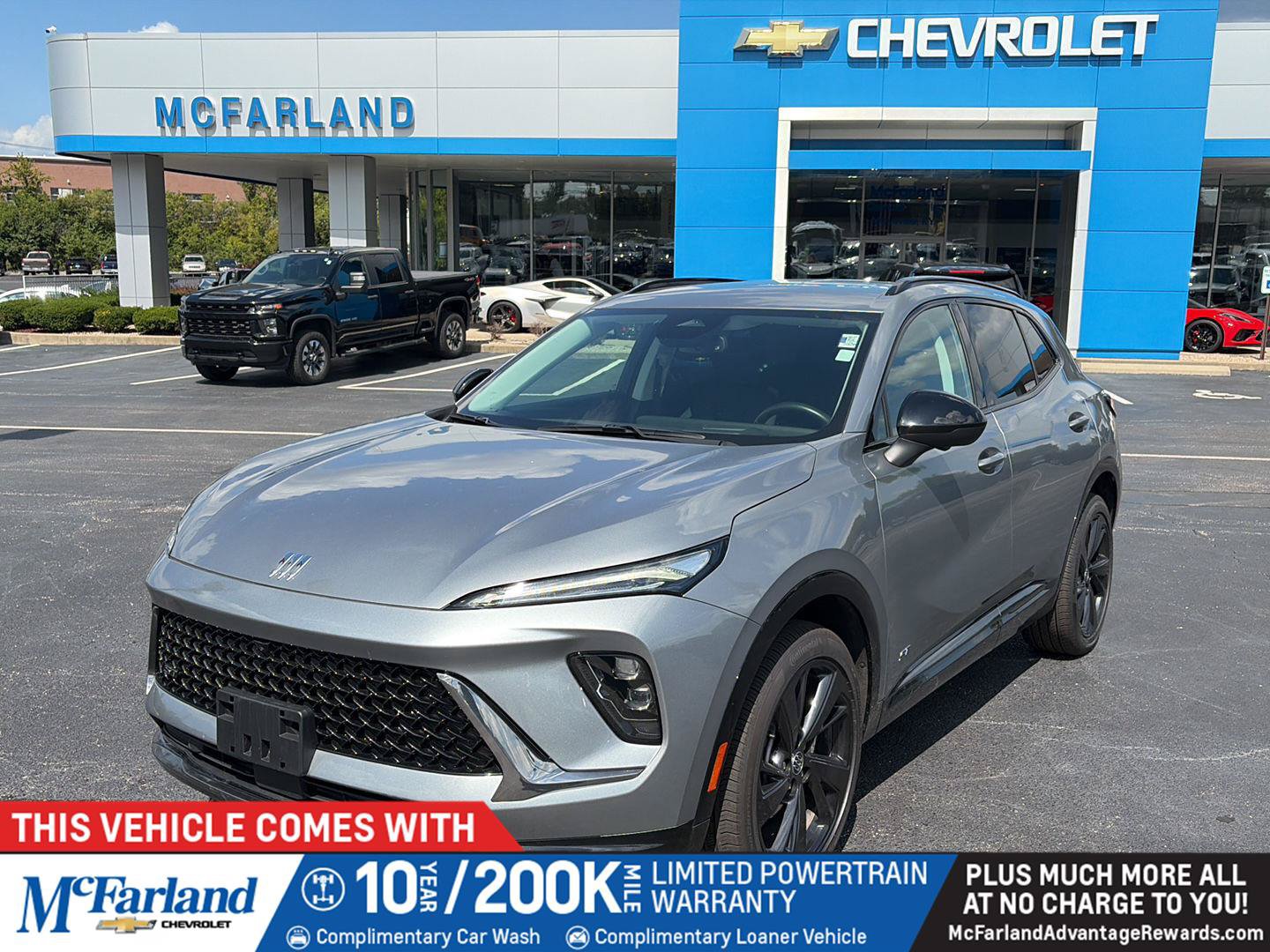 Used 2025 Buick Envision Sport Touring AWD/4WD image 1