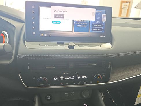 New 2026 Nissan Rogue Platinum image 20