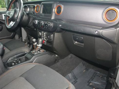 Used 2021 Jeep Gladiator Mojave w/ LED Lighting Group image 23