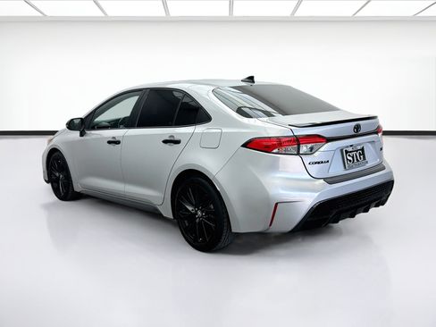 Used 2021 Toyota Corolla SE w/ Carpet Mat Package (TMS) FWD image 6