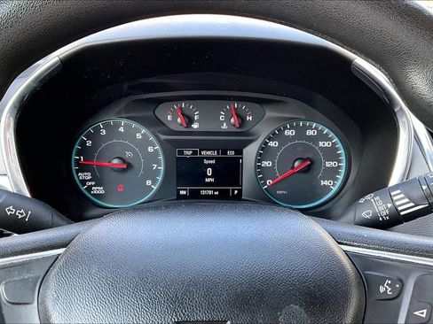 Used 2018 Chevrolet Equinox LT image 14