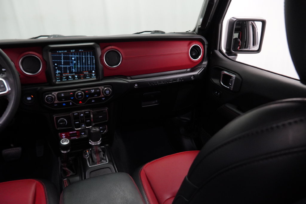 Used 2023 Jeep Wrangler Unlimited Rubicon 4xe AWD/4WD image 27