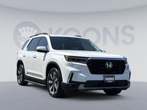 Used 2023 Honda Pilot Elite image 10