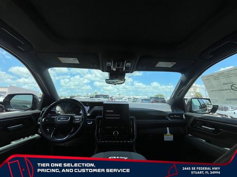 New 2026 GMC Yukon XL AT4 w/ AT4 Premium Plus Package AWD/4WD image 15