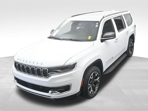 Used 2023 Jeep Wagoneer Series III w/ Preferred Equipment Group image 49