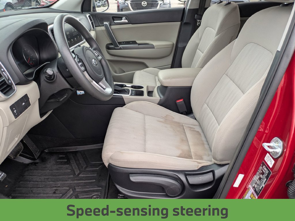 Used 2022 Kia Sportage LX AWD/4WD image 15