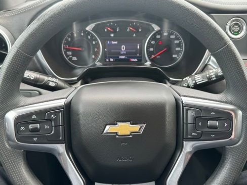 Used 2022 Chevrolet Blazer LT image 40