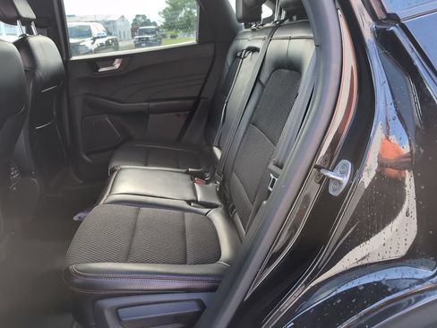Used 2024 Ford Escape ST-Line FWD image 10