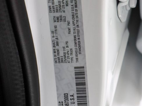 Used 2023 RAM 1500 Big Horn AWD/4WD image 32