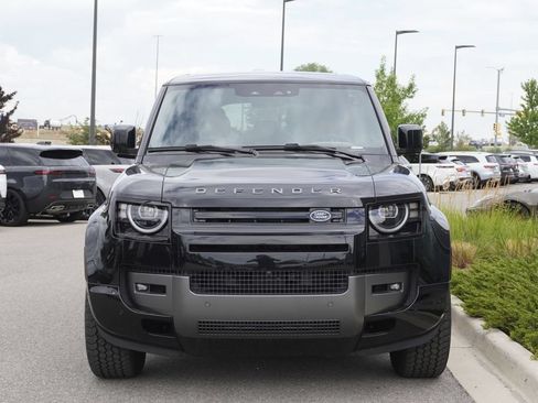 New 2026 Land Rover Defender 110 V8 AWD/4WD image 5