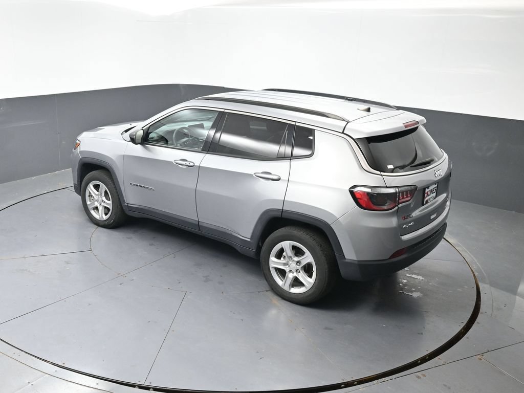 Used 2024 Jeep Compass Latitude AWD/4WD image 47