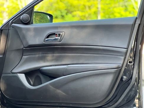 Used 2017 Acura ILX FWD image 20