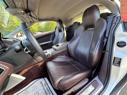 Used 2010 Aston Martin DB9 Volante image 17