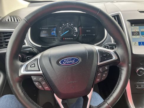 Used 2016 Ford Edge SEL w/ Equipment Group 201A AWD/4WD image 11