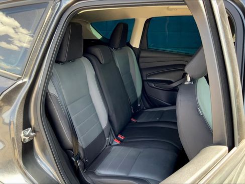 Used 2018 Ford Escape S image 19