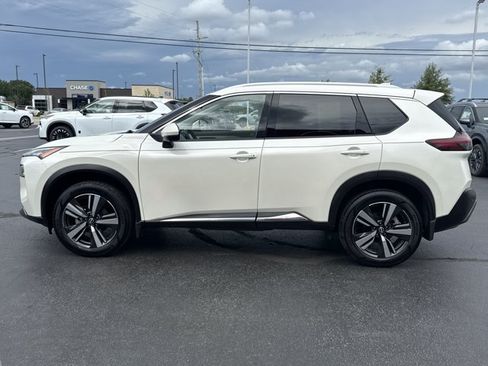 Certified 2023 Nissan Rogue SL AWD/4WD image 12