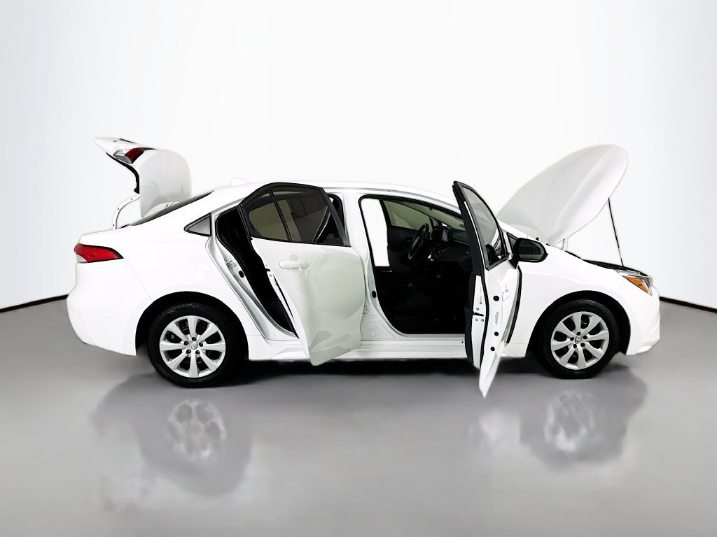 Used 2024 Toyota Corolla LE FWD image 23