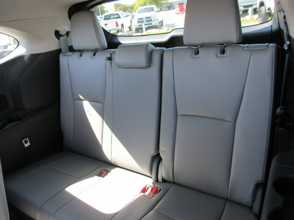 Used 2021 Toyota Highlander Platinum AWD/4WD image 21