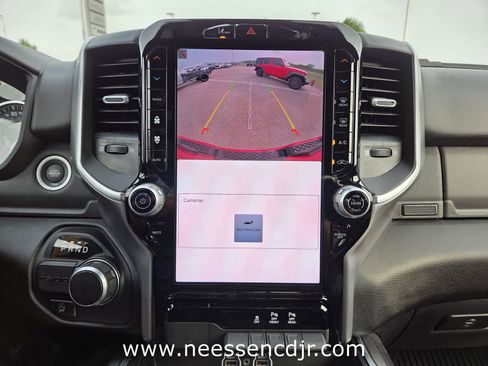 Used 2025 RAM 1500 Big Horn RWD image 9