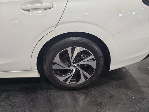 Used 2025 Subaru Legacy Premium AWD/4WD image 32