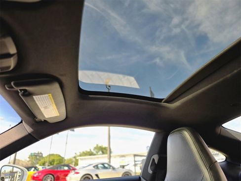 Used 2022 Porsche 911 Carrera 4S image 26