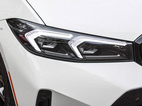 New 2026 BMW 330i Sedan w/ M Sport Package RWD image 8
