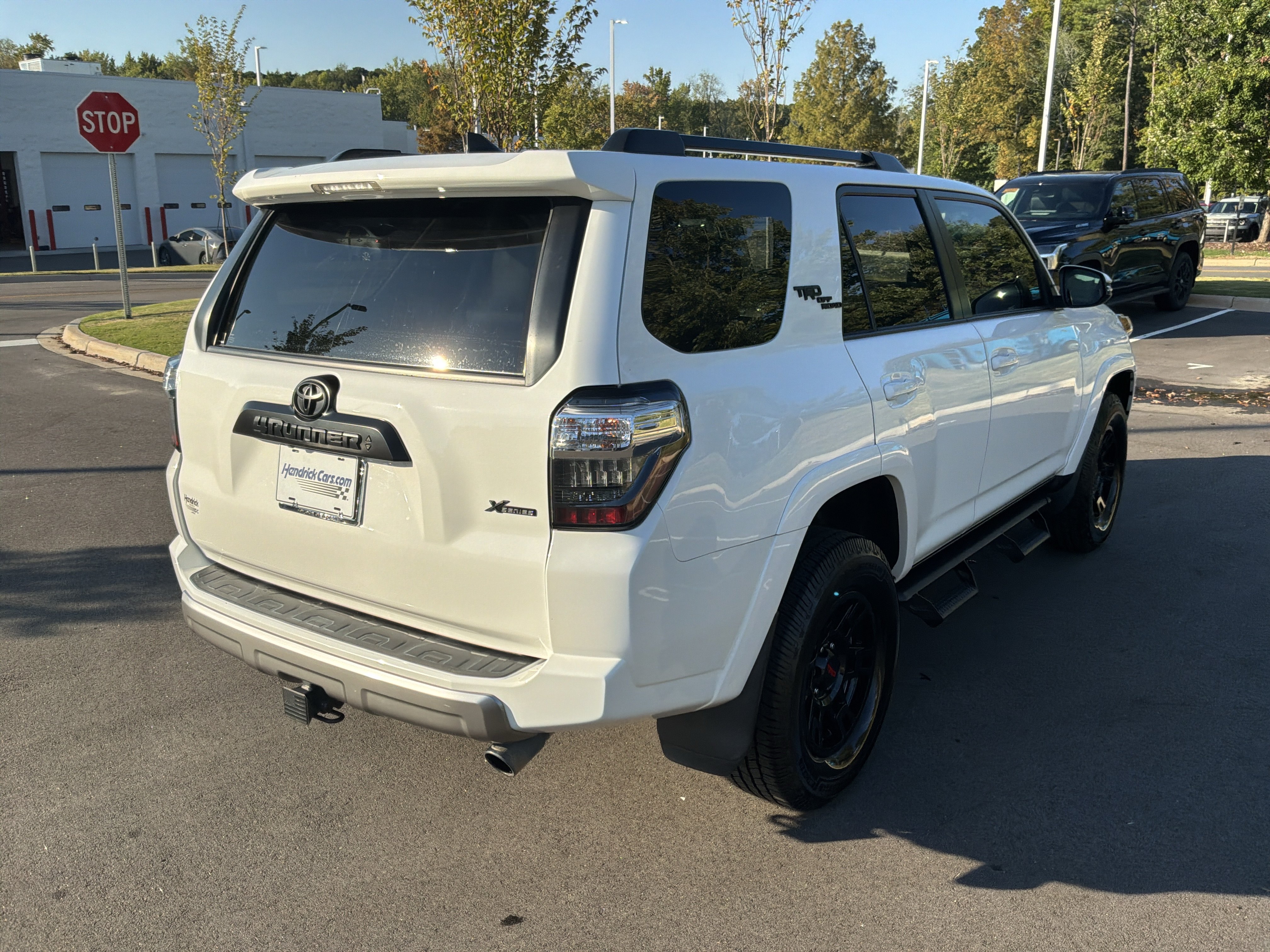Used 2021 Toyota 4Runner TRD Off-Road Premium w/ Moonroof Package AWD/4WD image 10