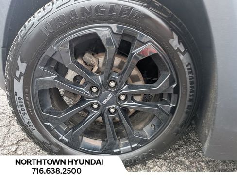 Used 2019 GMC Terrain SLE w/ Driver Convenience Package image 42