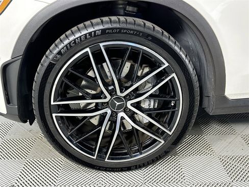 Certified 2022 Mercedes-Benz GLC 43 AMG 4MATIC image 31