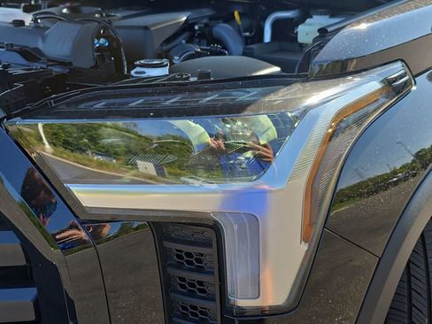 Used 2025 Toyota Tundra SR5 image 30