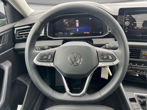 Used 2026 Volkswagen Jetta S FWD image 13