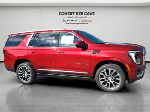 New 2026 GMC Yukon Denali w/ Sun & Power Step Package image 12