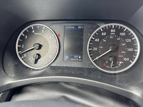 Used 2025 Nissan Sentra S FWD image 38