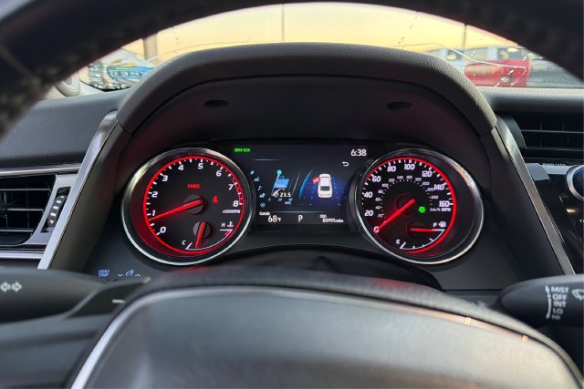 Used 2020 Toyota Camry XSE w/ Navigation Package AWD/4WD image 15