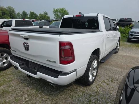 Used 2024 RAM 1500 Laramie AWD/4WD image 3