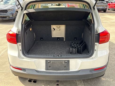 Used 2013 Volkswagen Tiguan SEL image 31