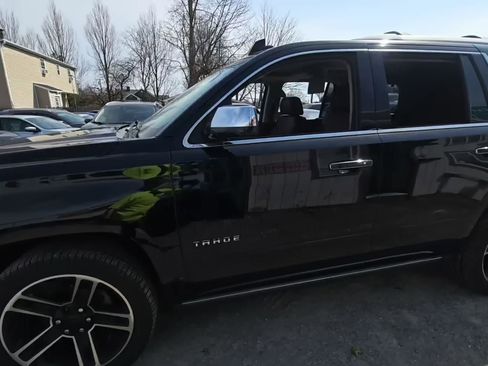 Used 2017 Chevrolet Tahoe Premier image 2