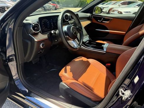Used 2023 Mercedes-Benz C 300 Sedan image 12