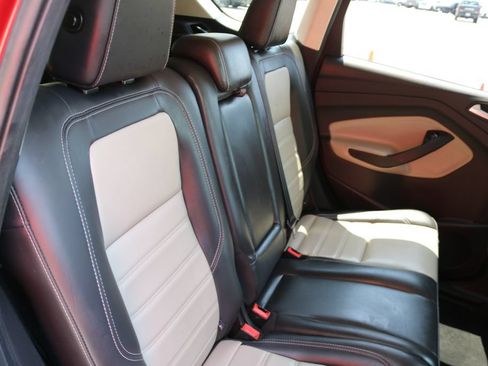 Used 2019 Ford Escape SEL FWD image 16