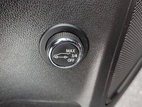 Used 2022 Buick Envision Preferred FWD image 19